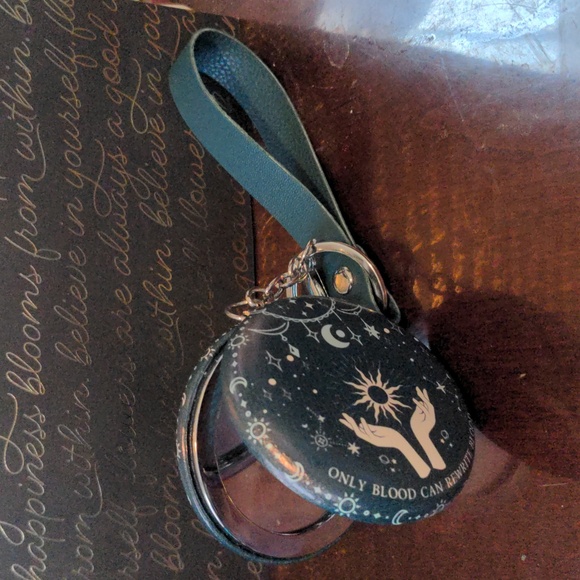 Owlcrate Fandom Grab Bag NWT - Picture 3 of 6